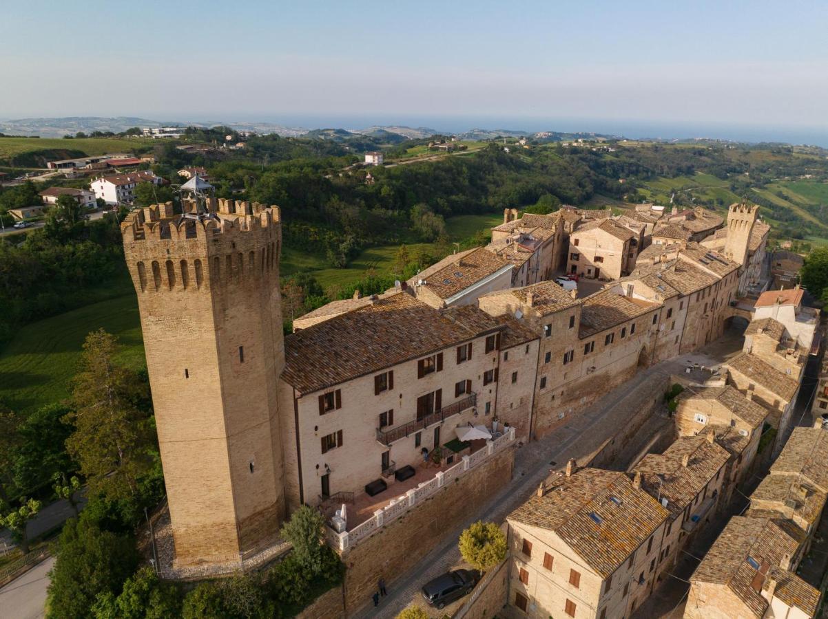 Hotel Palazzo La Torre Moresco Exterior foto